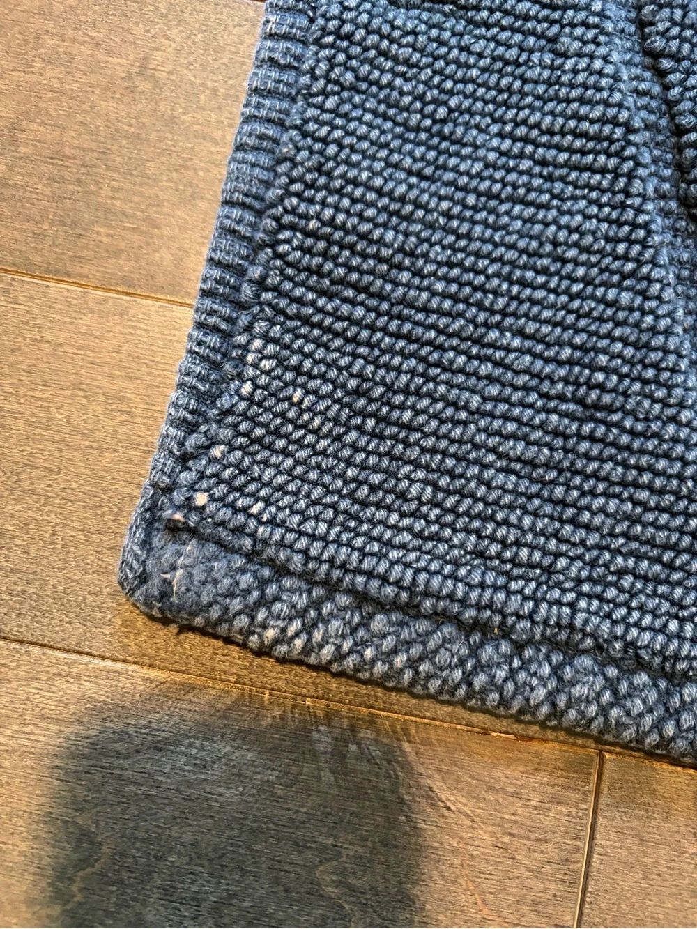 West Elm Triangle Sculpted Bath Mat 20 x 34 Midnight